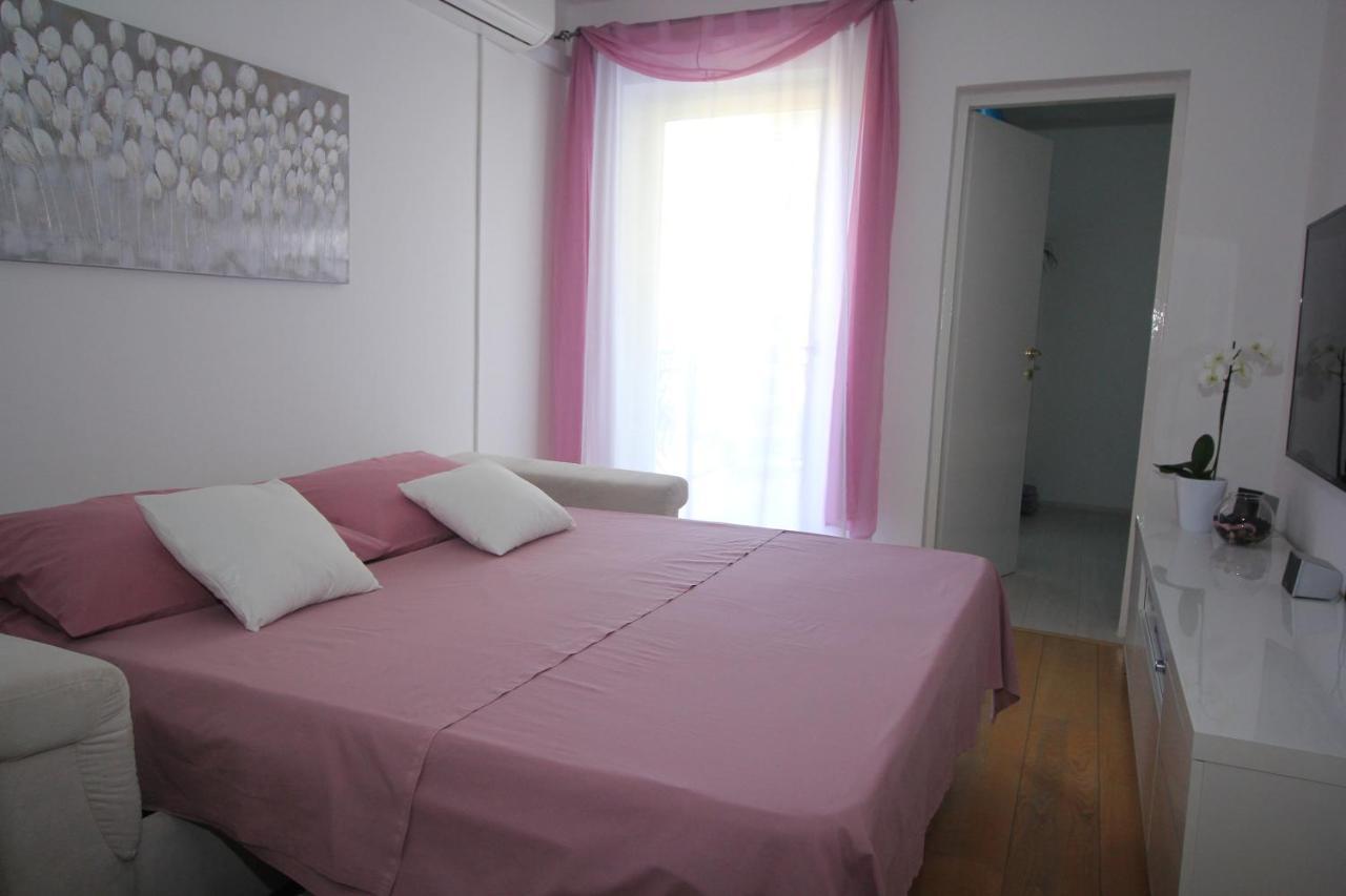 Apartman Lavender Kastela Luaran gambar
